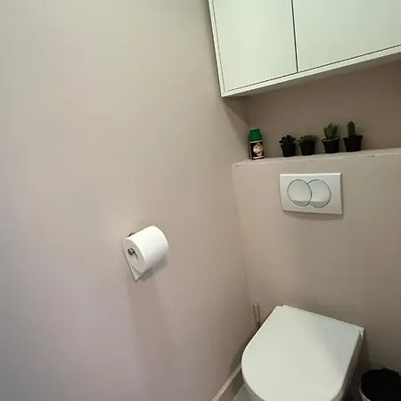 Simple One Bedroom With Pool And Tennis At The Entrance Of Tropez شقة